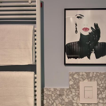 Hotel Lady Rose Neapol Zewnętrze zdjęcie