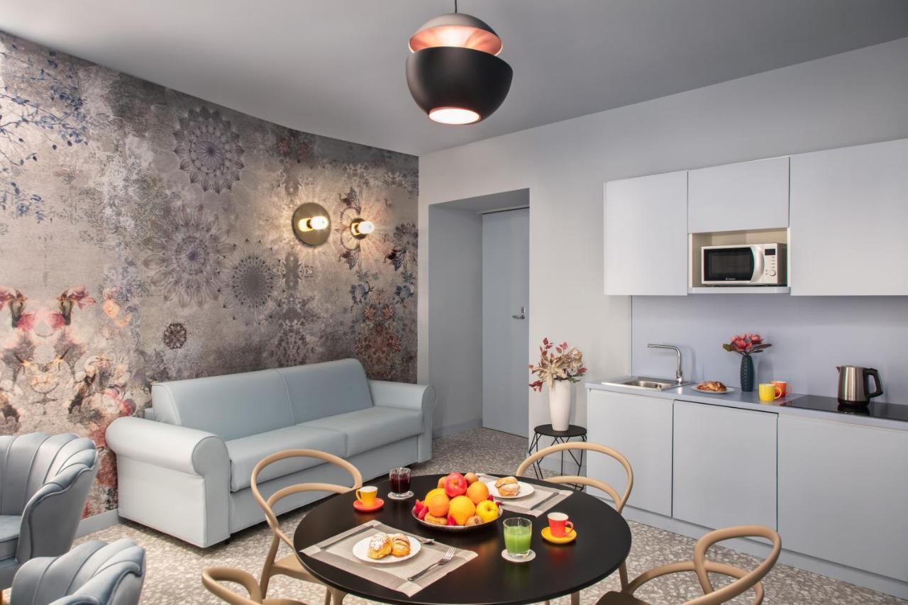 Hotel Lady Rose Neapol Zewnętrze zdjęcie